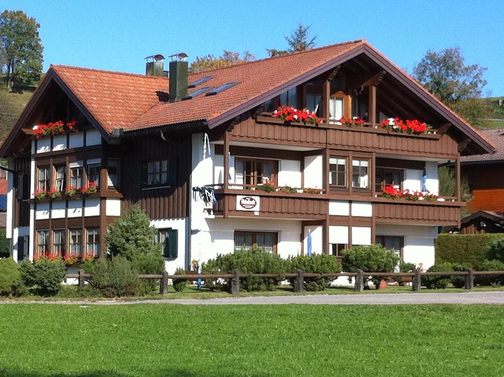 Fewos Haus Rebstock Altstadten المظهر الخارجي الصورة